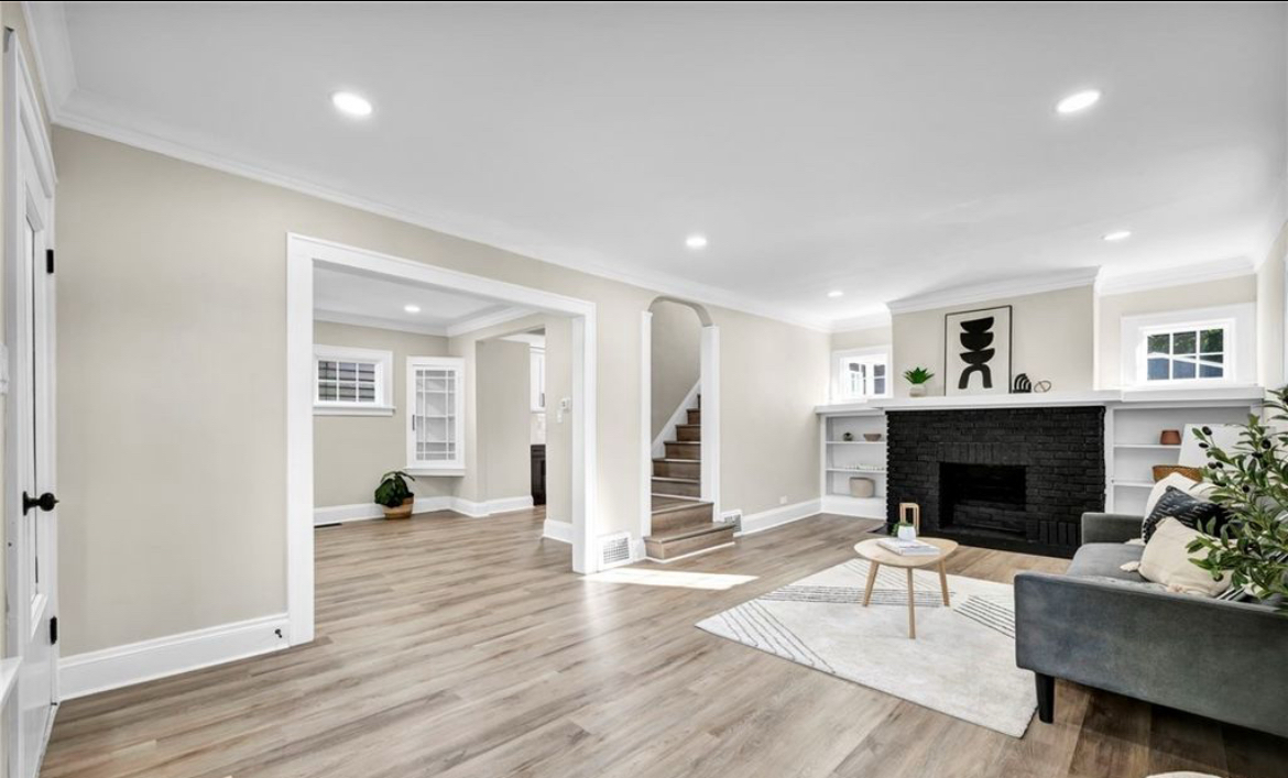 IMG_4852 Photo of Chilton Gables Flooring in the color Kenwood